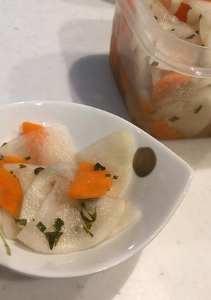 大根と人参の甘酢漬け 〜常備菜に〜-レシピのメイン写真