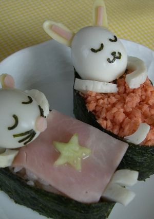 軍艦でお昼寝♪ウサギとねずみ（キャラ弁）-レシピのメイン写真
