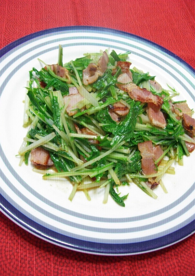 水菜とベーコンのオイマヨ炒め-レシピのメイン写真