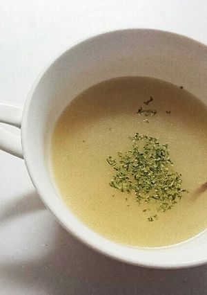食べ終わった骨で鶏ガラスープ-レシピのメイン写真