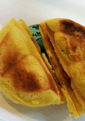 おやき風肉まん『カレー』ホットサンド-レシピのメイン写真