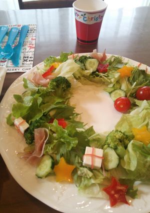 クリスマスリースのサラダ-レシピのメイン写真