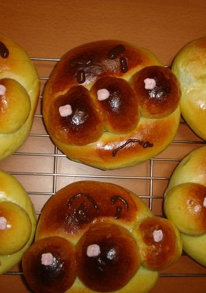 アンパンマンの抹茶＆あんこ入りパン-レシピのメイン写真