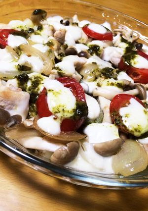 ジャガイモと鶏肉のモッツァレラチーズ焼き-レシピのメイン写真