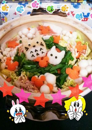 大根おろしアート♪トトロ豚肉サンド白菜鍋-レシピのメイン写真