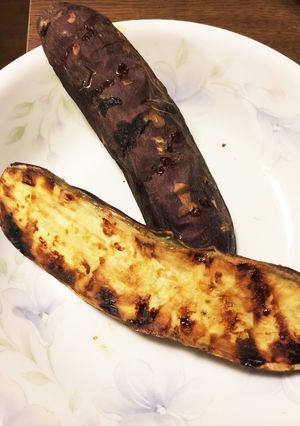 オーブンde焼き芋しわ 焦げ目付き ！-レシピのメイン写真
