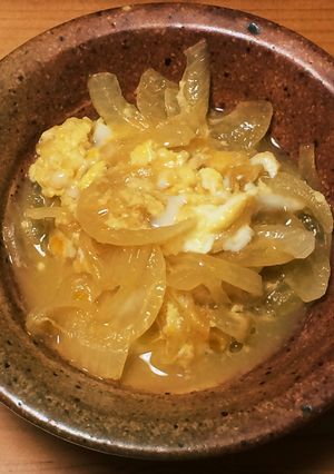玉ねぎ 卵とじ-レシピのメイン写真