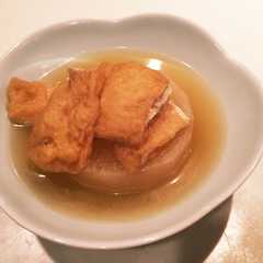รูปของ 美味し〜い大根と油揚げの含め煮♡