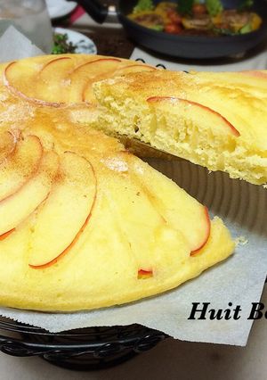 フライパンでりんごのココナッツパンケーキ-レシピのメイン写真