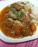 骨挽き鰯つみれ団子のトマトソース煮込み