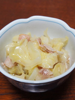 キャベツとスモークベーコンの煮物-レシピのメイン写真