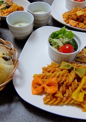 パスタに♡リコッタチーズとトマトのソース-レシピのメイン写真