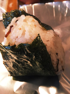 塩昆布とゴマの握り飯-レシピのメイン写真