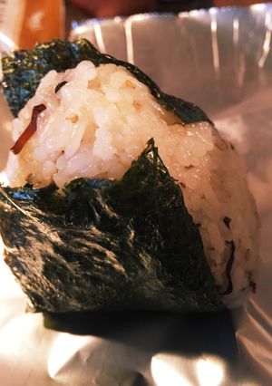 塩昆布とゴマの握り飯-レシピのメイン写真