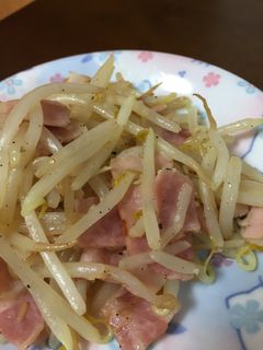 お弁当に✩ベーコンもやし炒め-レシピのメイン写真