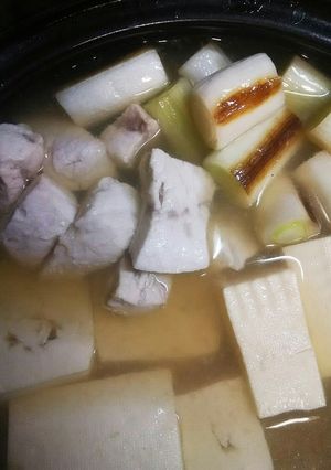 簡単！生メカジキDEねぎま風湯豆腐♪-レシピのメイン写真