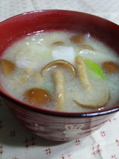 コロコロ長芋・なめこの味噌汁♪-レシピのメイン写真