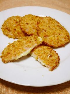 簡単!焼きパン粉☆揚げないチーズハムカツ-レシピのメイン写真