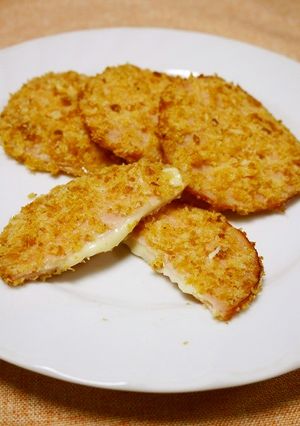 簡単！焼きパン粉☆揚げないチーズハムカツ-レシピのメイン写真