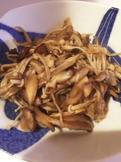 お弁当の隙間埋めにも☆キノコ炒め-レシピのメイン写真