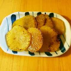 รูปของ 絶品！簡単ヤーコンのバター醤油焼き