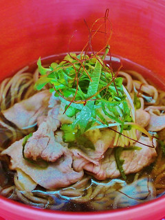 体がぽこぽこ☀豚肉と大葉の生姜力蕎麦♪-レシピのメイン写真