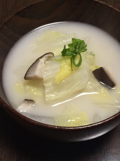 白菜と椎茸の粕汁-レシピのメイン写真