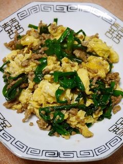 簡単!基本の肉ニラ玉(ふわふわ卵)-レシピのメイン写真