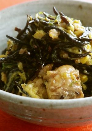 乾物薬膳!鮭とひじきのスクランブルエッグ-レシピのメイン写真