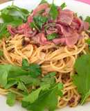 牛肉生ハムパスタ、ドライトマト風味