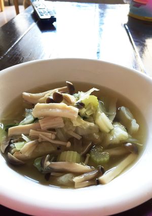 心も身体も温まるキノコ野菜スープ-レシピのメイン写真
