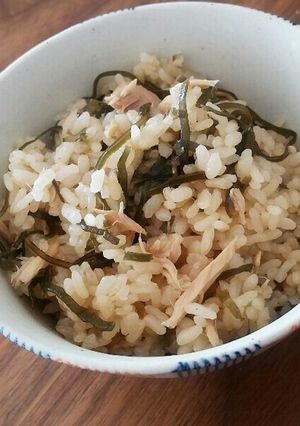 旨味たっぷり♡ツナと塩昆布の炊き込みご飯-レシピのメイン写真