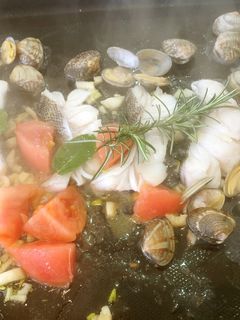 ホットプレートでアクアパッツァ-レシピのメイン写真