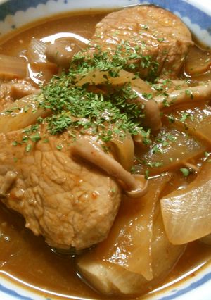 簡単♪ヘルシー！豚ヒレ肉の赤ワイン煮込み-レシピのメイン写真