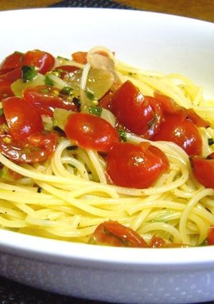 プチトマトとバジルの冷製パスタ-レシピのメイン写真