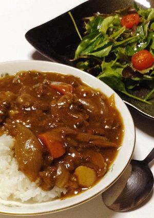 市販のカレールーで美味い牛スジカレー-レシピのメイン写真