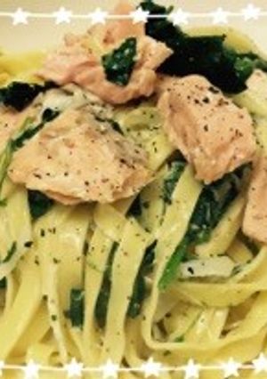 "鮭とほうれん草"のクリームパスタ♪-レシピのメイン写真