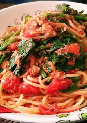 ほうれん草とツナのトマトパスタ-レシピのメイン写真