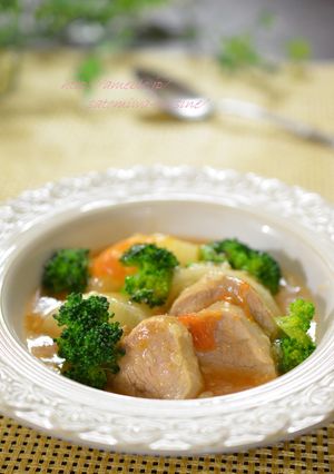 豚肉と大根のトマト塩麹煮込み♫-レシピのメイン写真