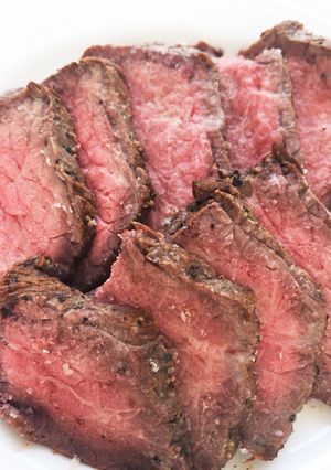 ローストビーフ♪魚焼きグリルで簡単-レシピのメイン写真