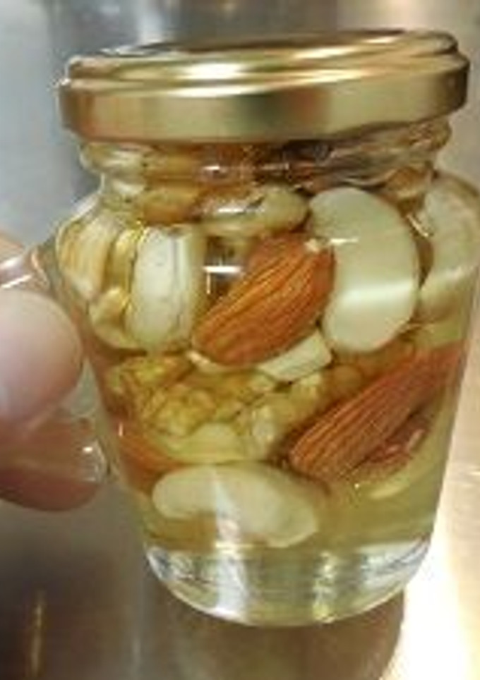 簡単！4種のナッツの蜂蜜漬け-レシピのメイン写真