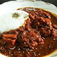 基本からアレンジまで！思わずつくりたくなる「休日 カレー」のレシピ