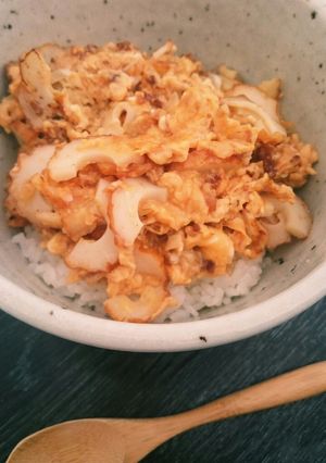◇ハンバーグとちくわの卵とじ-レシピのメイン写真
