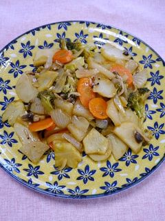 レンジで簡単!たっぷり野菜のソース蒸し-レシピのメイン写真