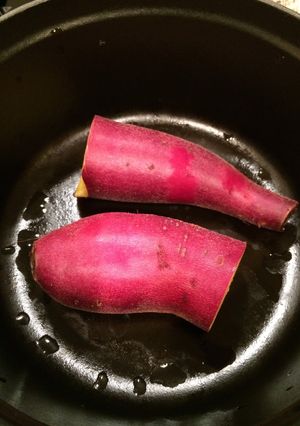 ストウブでお手軽焼き芋☆-レシピのメイン写真