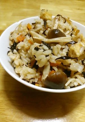 ひじきときのこの炊き込みご飯-レシピのメイン写真