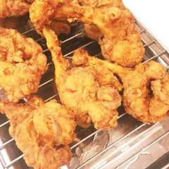 A picture of めちゃウマ濃厚！手羽元超カリカリ唐揚げ.