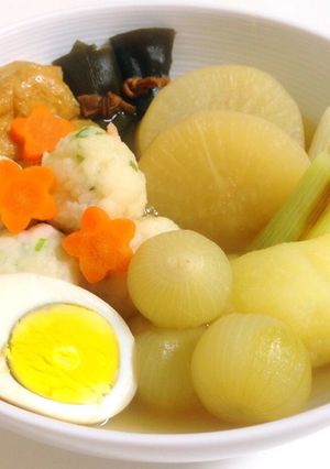 野菜いろいろ&エビホタテ団子のおでん♪-レシピのメイン写真