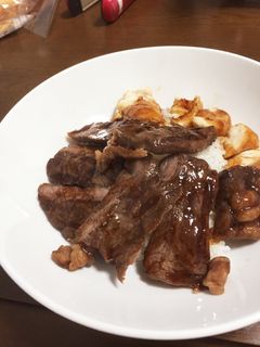 ちょっとした贅沢☆ステーキ丼-レシピのメイン写真