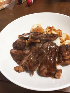 ちょっとした贅沢☆ステーキ丼-レシピのメイン写真